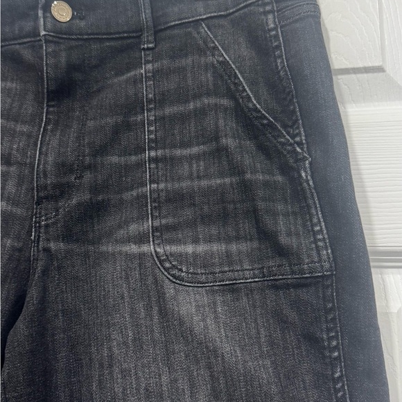 White House Black Market the straight crop dark Wash black jeans size 12 (3x$15) - Picture 11 of 11